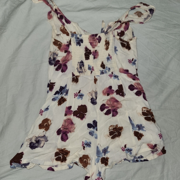 Floral Cream Multicolor romper - Picture 3 of 3